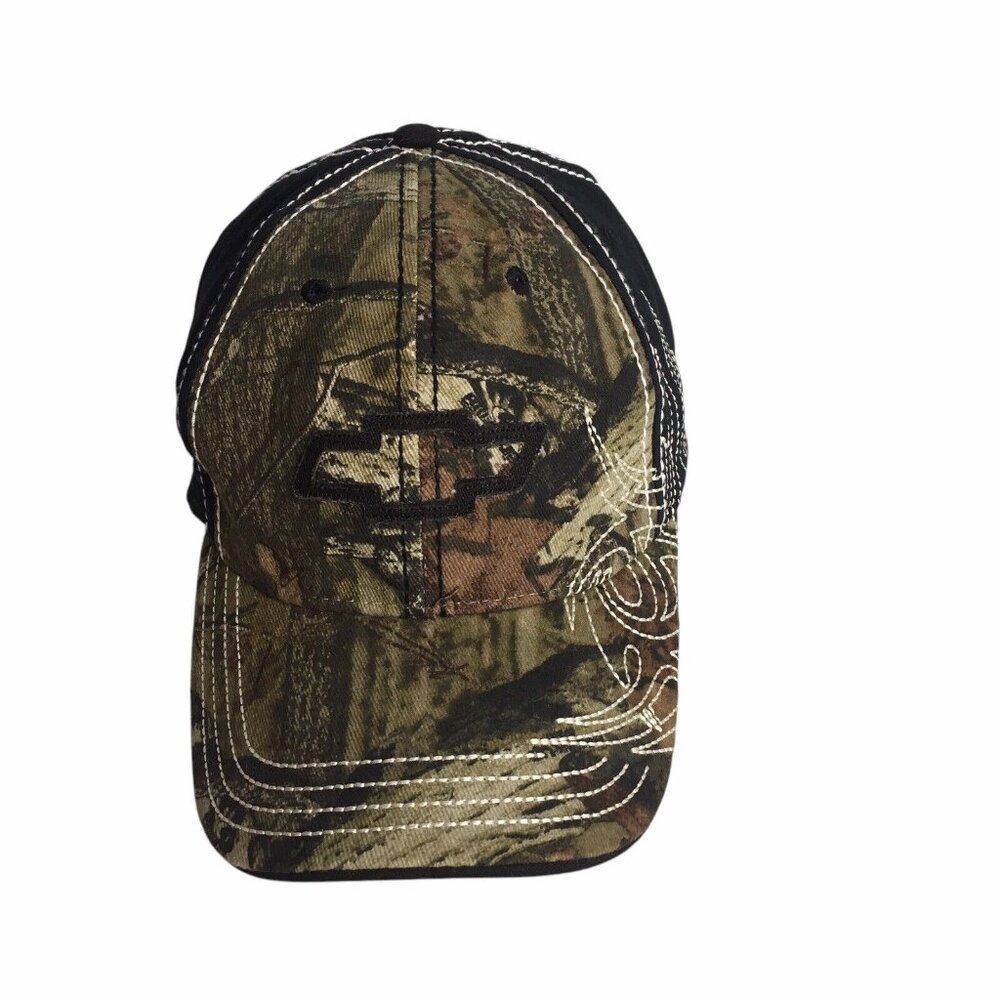 Chevrolet Camo Paramount Outdoors One Size Fitted Trucker Cap Hat Embroidered